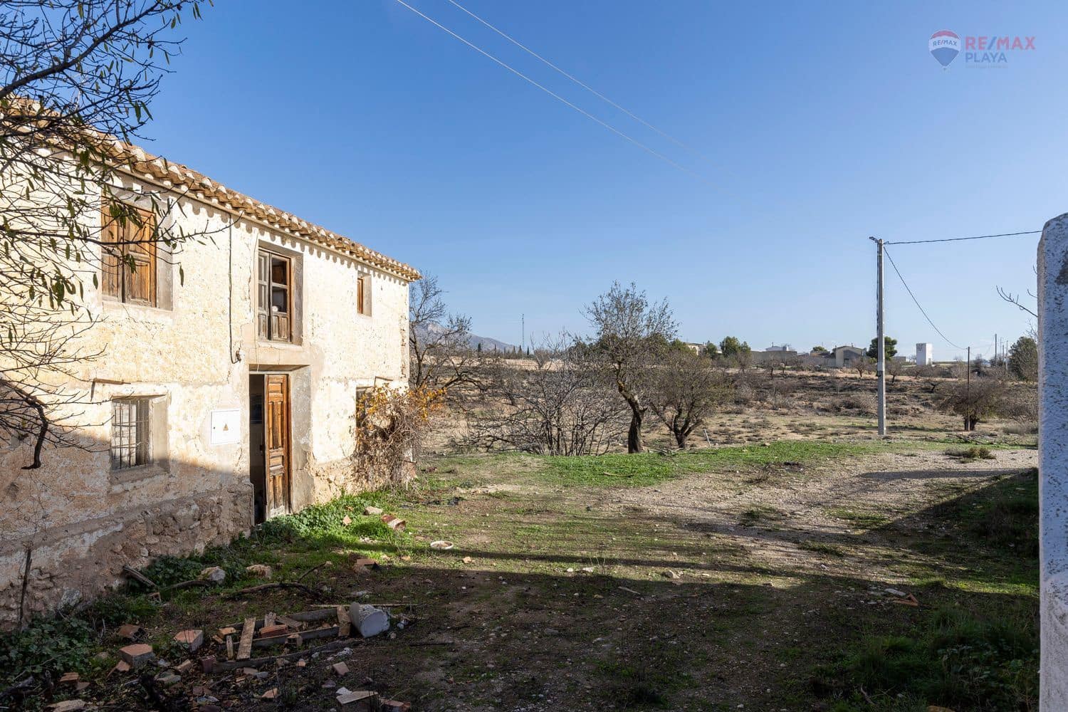 6 sypialnia Finka/Dom wiejski na sprzedaż w Chirivel z garażem - 99 900 € (Ref: 8682084)