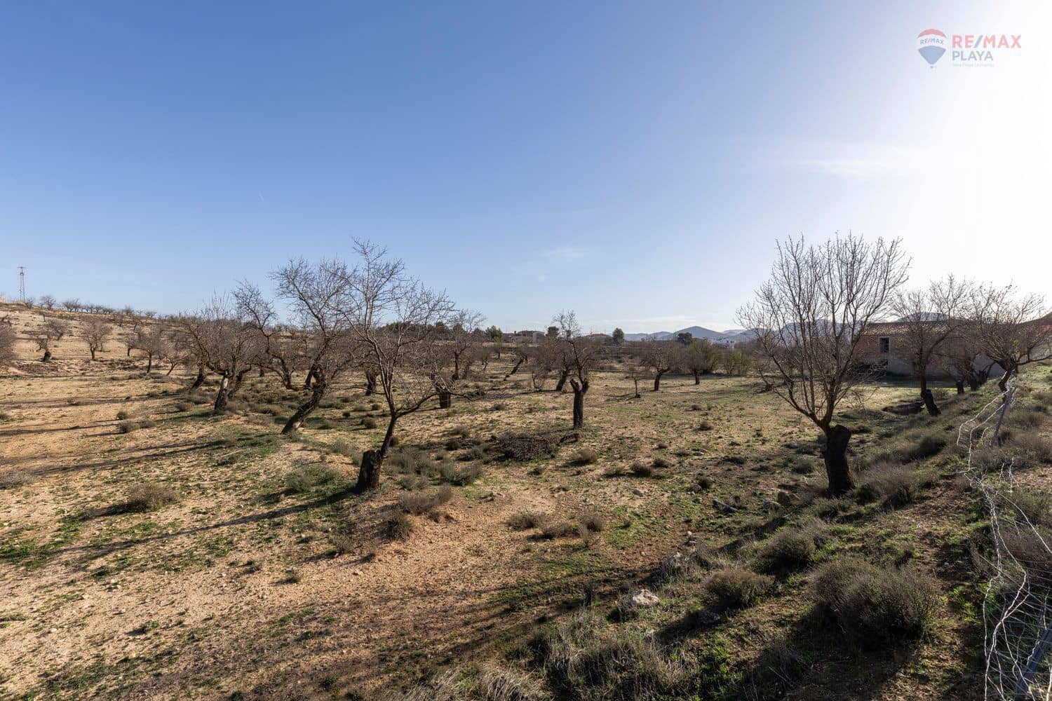 6 sypialnia Finka/Dom wiejski na sprzedaż w Chirivel z garażem - 99 900 € (Ref: 8682084)