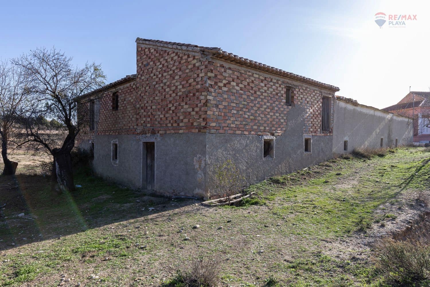 6 sypialnia Finka/Dom wiejski na sprzedaż w Chirivel z garażem - 99 900 € (Ref: 8682084)