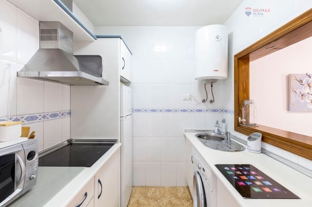 Appartement de 2 chambres à louer à Las Marinas - Pueblo Laguna, Vera avec piscine garage - 850 € (Ref: 8709015)