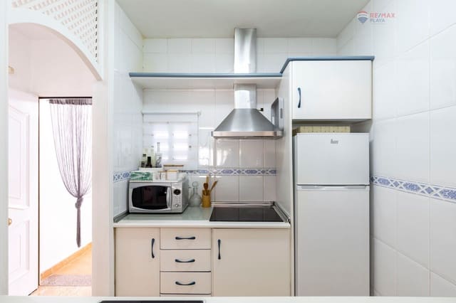 Appartement de 2 chambres à louer à Las Marinas - Pueblo Laguna, Vera avec piscine garage - 850 € (Ref: 8709015)