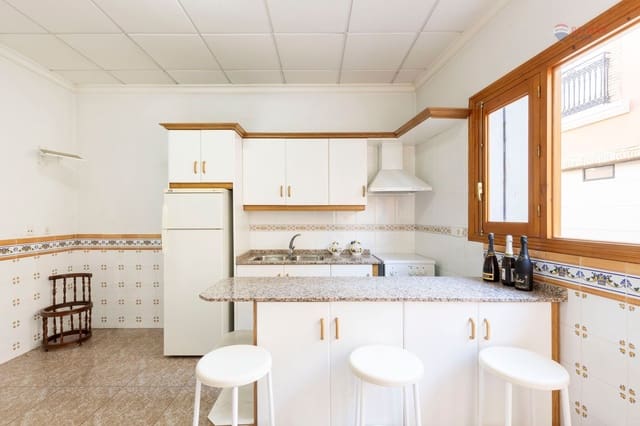 Företag till salu i Vera Ciudad, Vera - 100 000 € (Ref: 8764635)