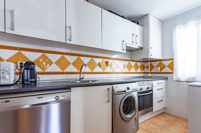 Apartamento de 2 habitaciones en Puerto Vera - Las Salinas, Vera en alquiler con piscina garaje - 800 € (Ref: 8816979)