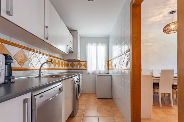 Apartamento de 2 habitaciones en Puerto Vera - Las Salinas, Vera en alquiler con piscina garaje - 800 € (Ref: 8816979)