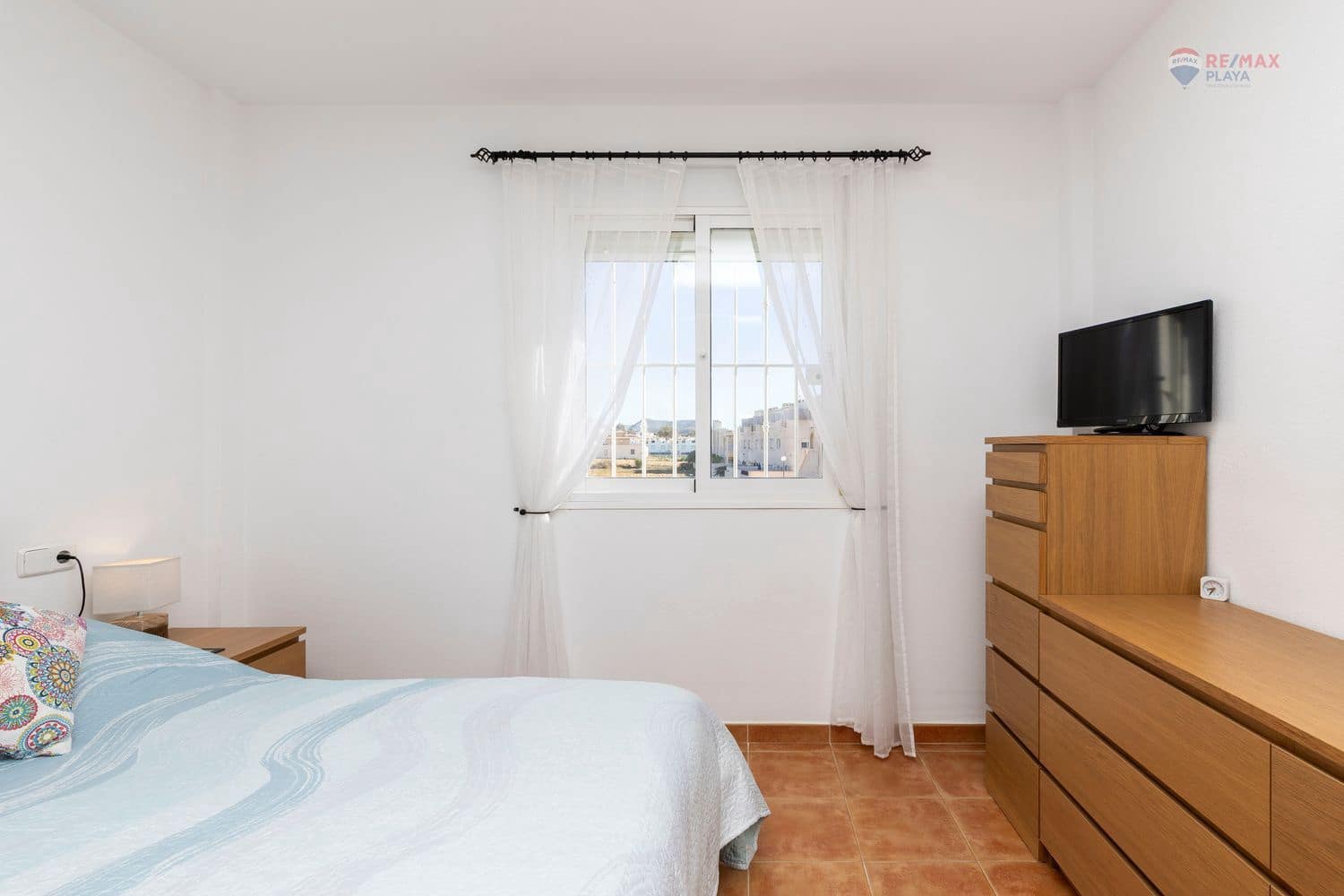 1 Zimmer Apartment zu vermieten in Vera mit Pool Garage - 700 € (Ref: 8848678)