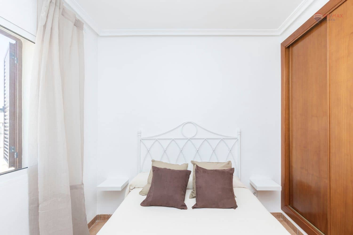 2 camera da letto Appartamento da affittare in Vera con piscina garage - 750 € (Rif: 8926104)