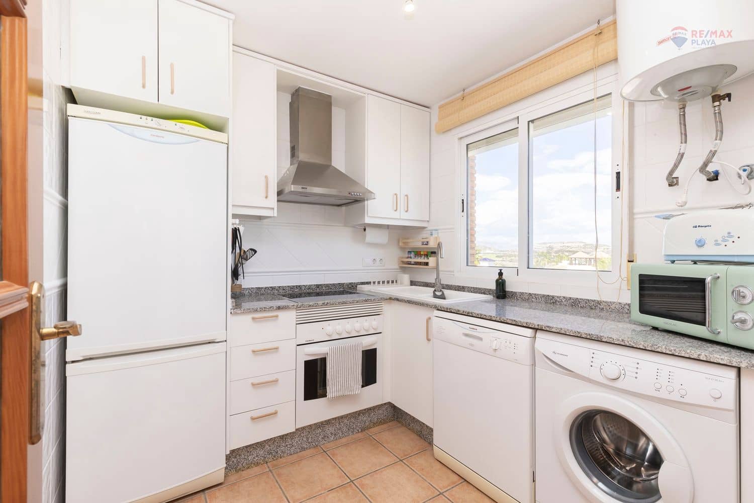 2 camera da letto Appartamento da affittare in Vera con piscina garage - 750 € (Rif: 8926104)