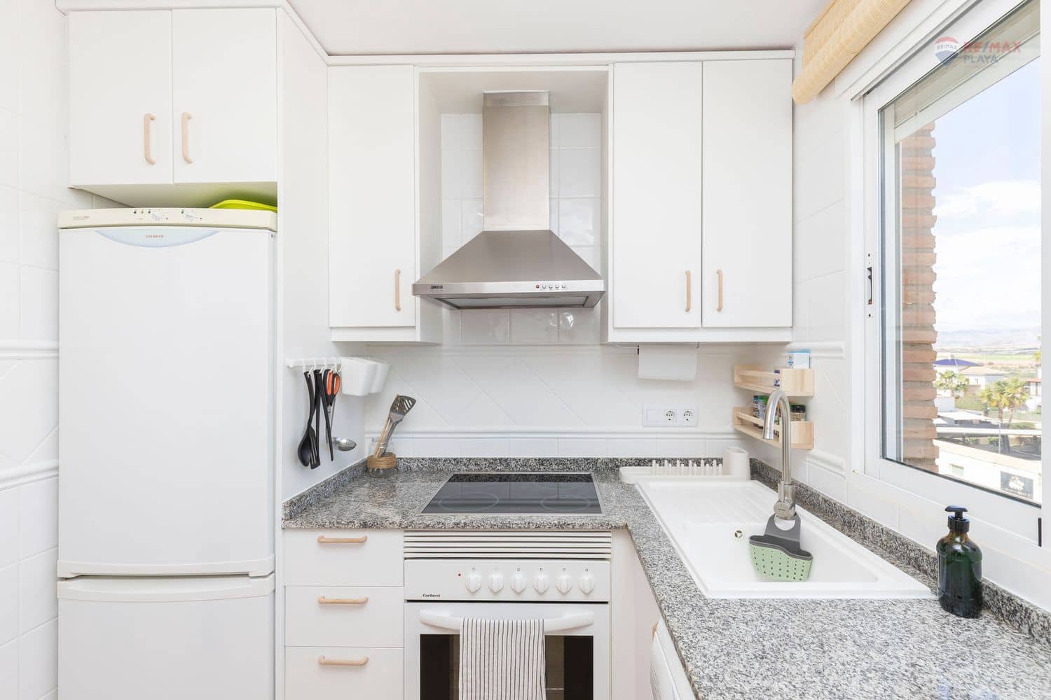 2 camera da letto Appartamento da affittare in Vera con piscina garage - 750 € (Rif: 8926104)