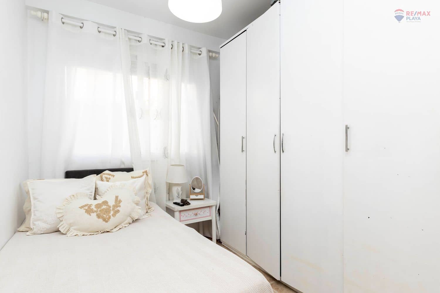 3 soverom Leilighet til salgs i Vera med garasje - € 140 000 (Ref: 8952483)