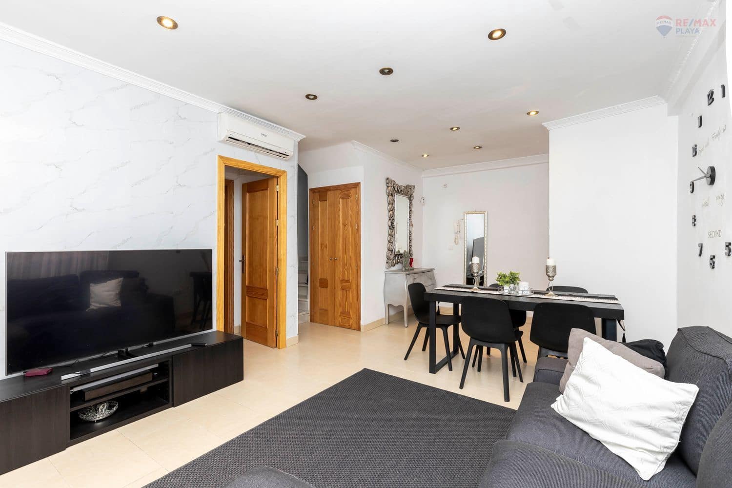 3 soverom Leilighet til salgs i Vera med garasje - € 140 000 (Ref: 8952483)