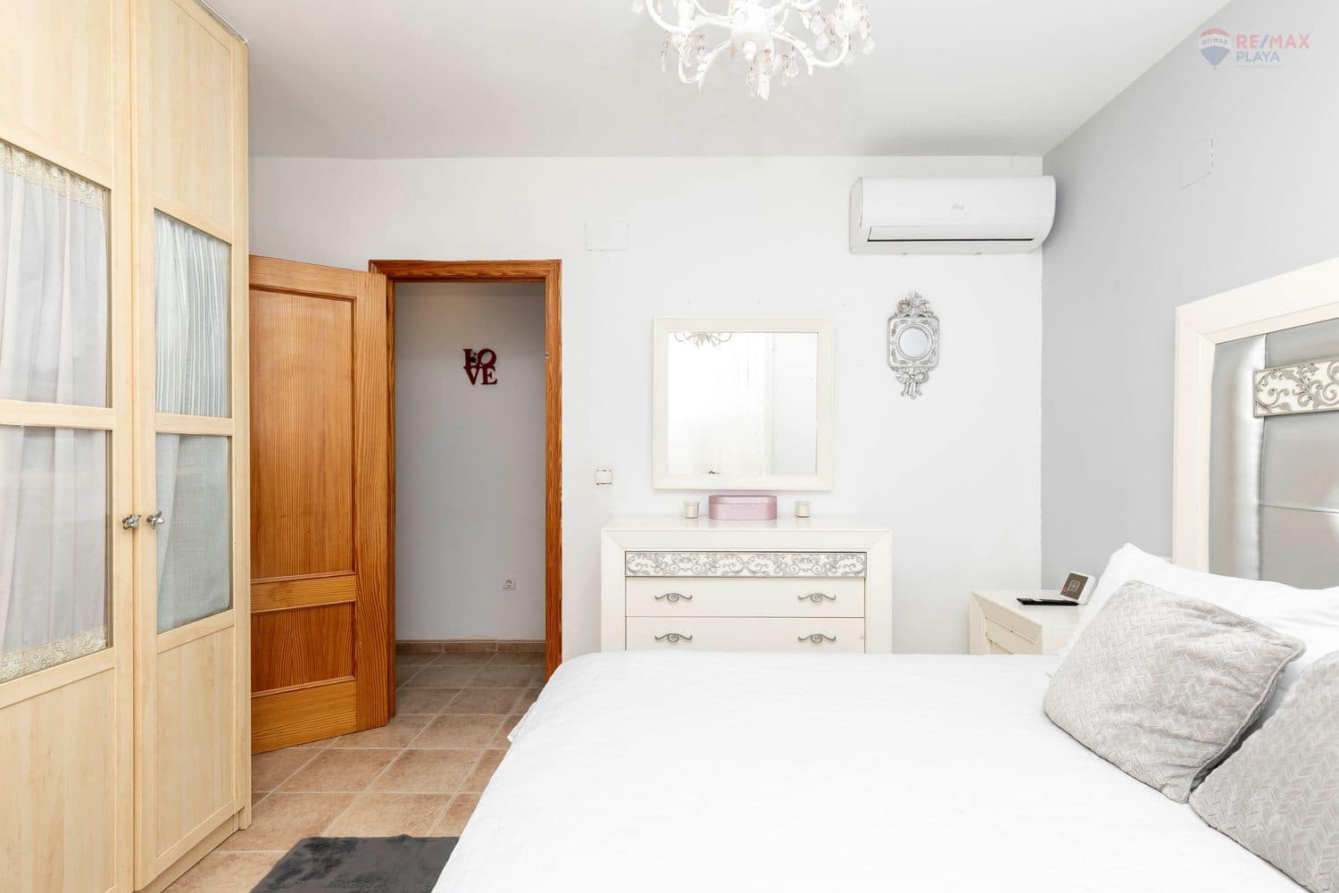 3 soverom Leilighet til salgs i Vera med garasje - € 140 000 (Ref: 8952483)