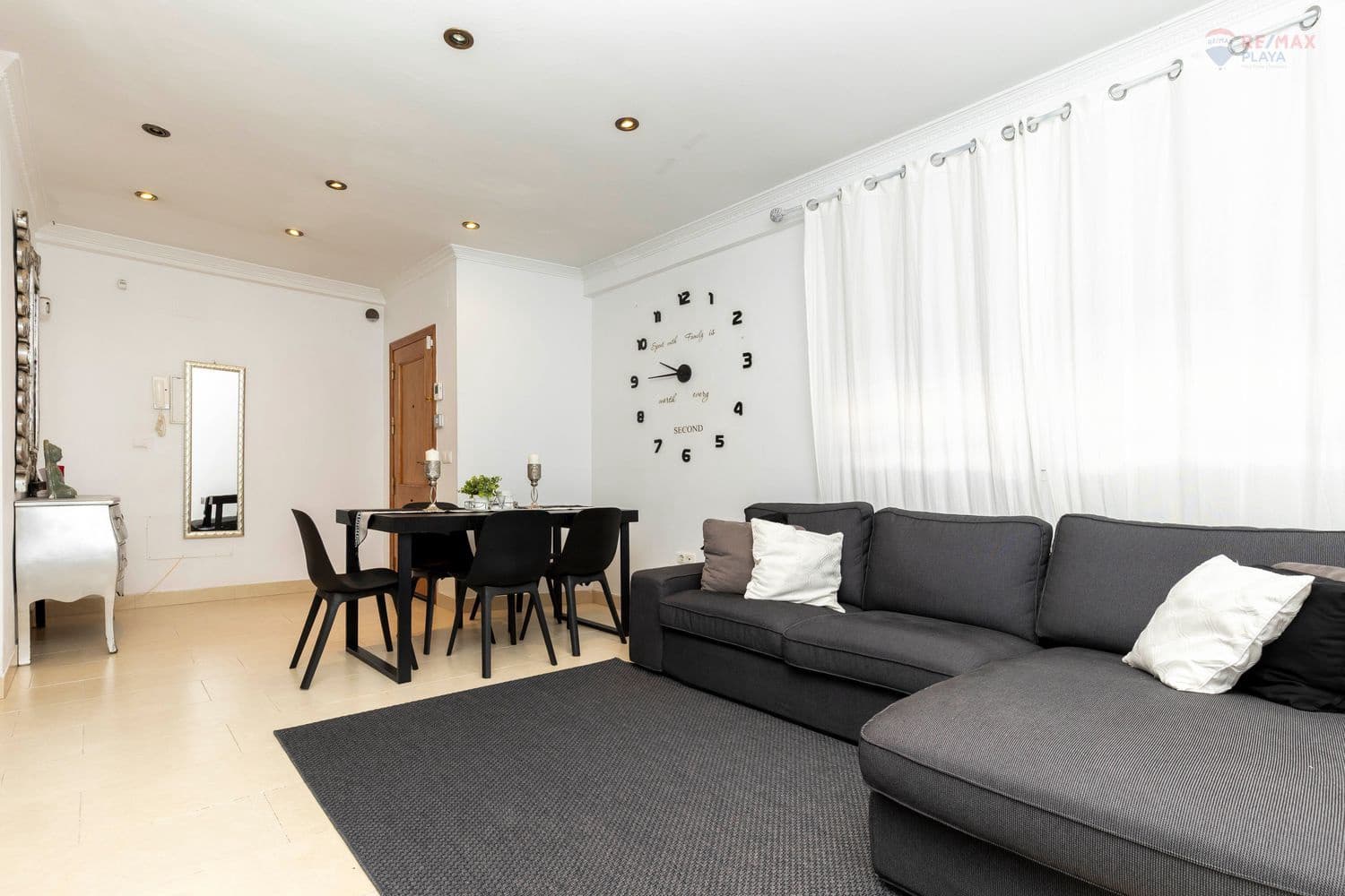 3 soverom Leilighet til salgs i Vera med garasje - € 140 000 (Ref: 8952483)