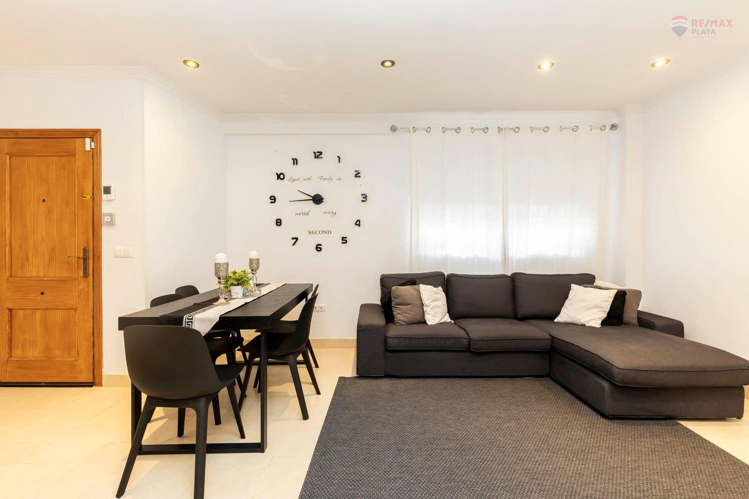 3 soverom Leilighet til salgs i Vera med garasje - € 140 000 (Ref: 8952483)