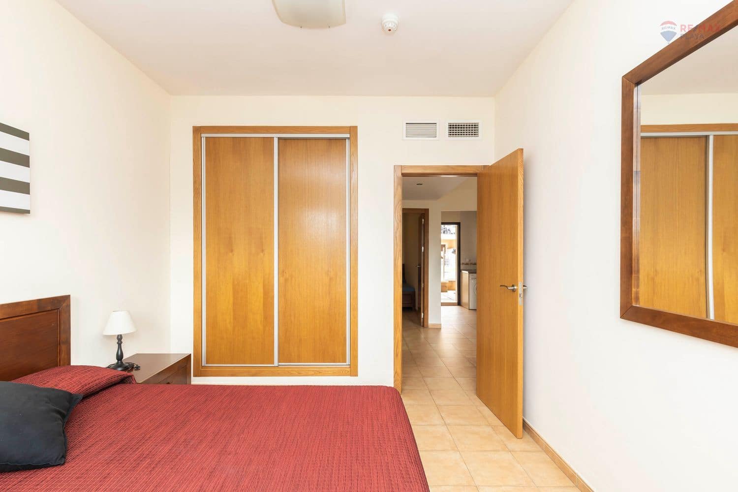 2 bedroom Apartment for sale in Aguilas with pool garage - € 95,000 (Ref: 9006681)