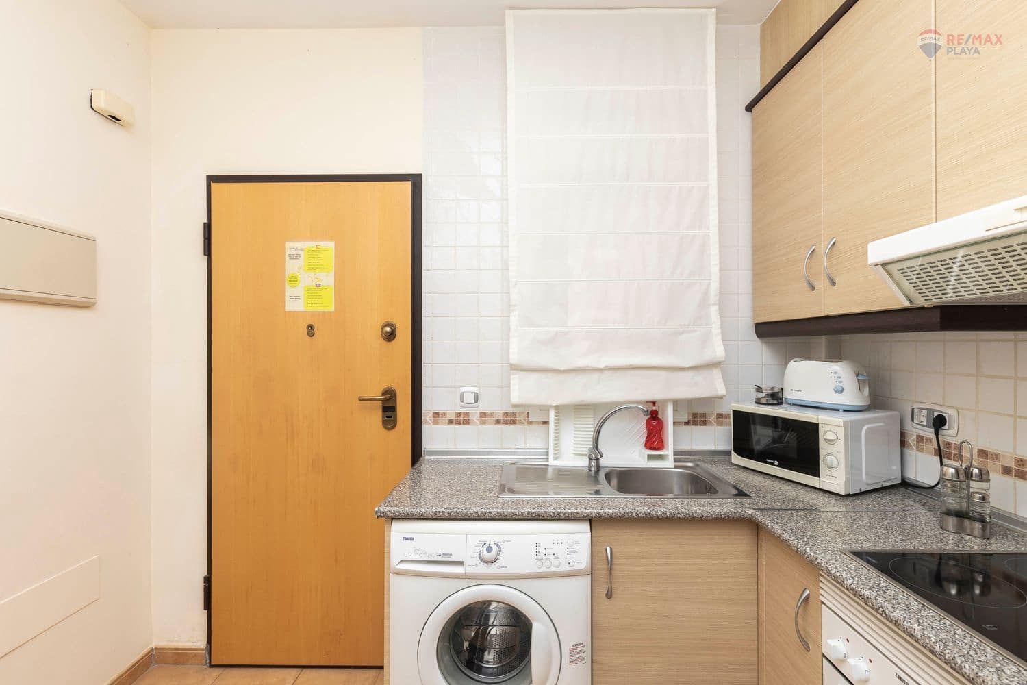 2 bedroom Apartment for sale in Aguilas with pool garage - € 95,000 (Ref: 9006681)