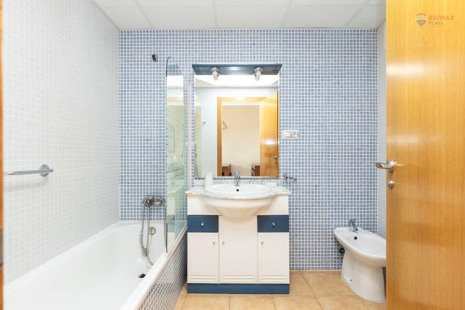 2 bedroom Apartment for sale in Aguilas with pool garage - € 95,000 (Ref: 9006681)