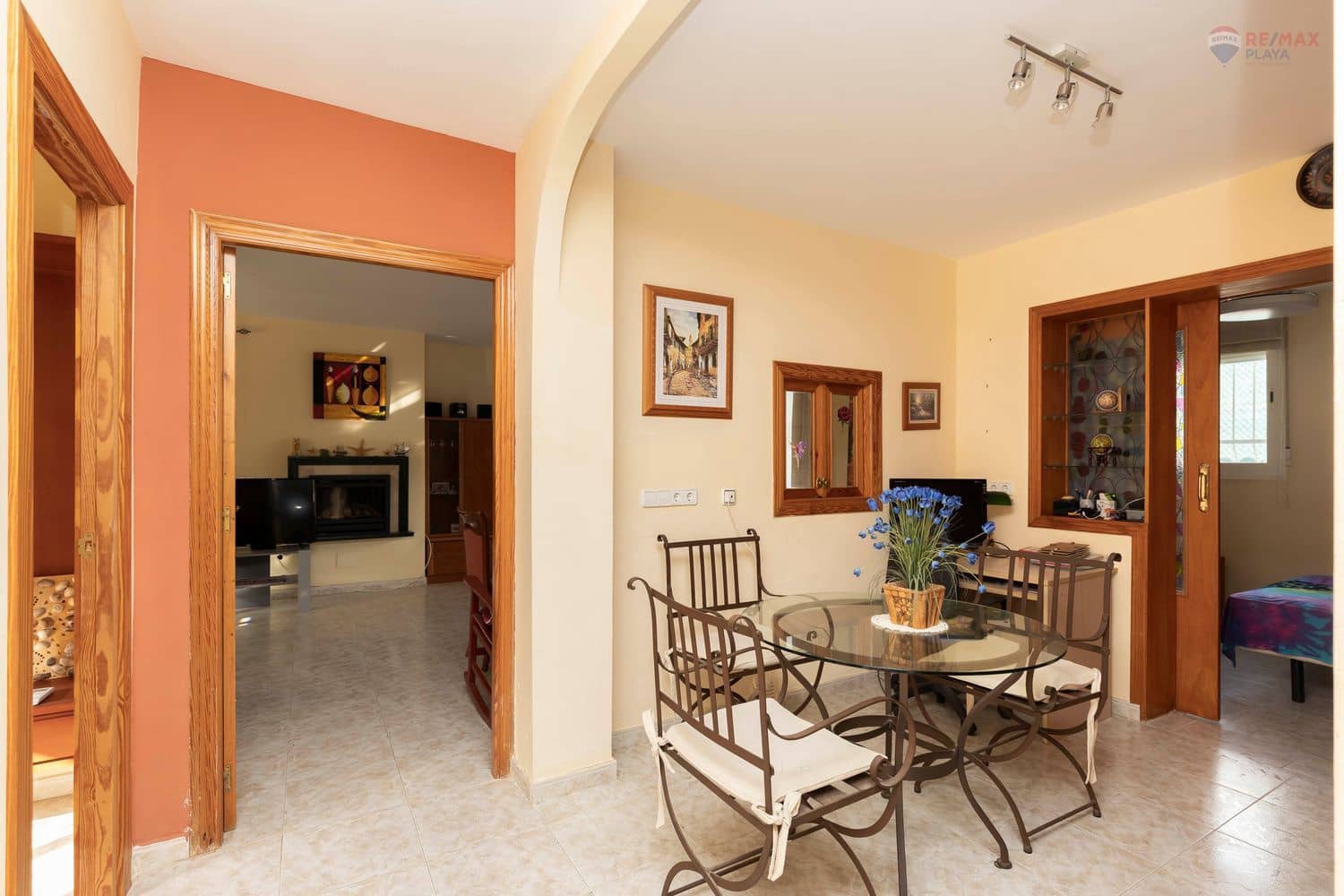 5 soverom Villa til salgs i Vera med garasje - € 498 000 (Ref: 9124415)