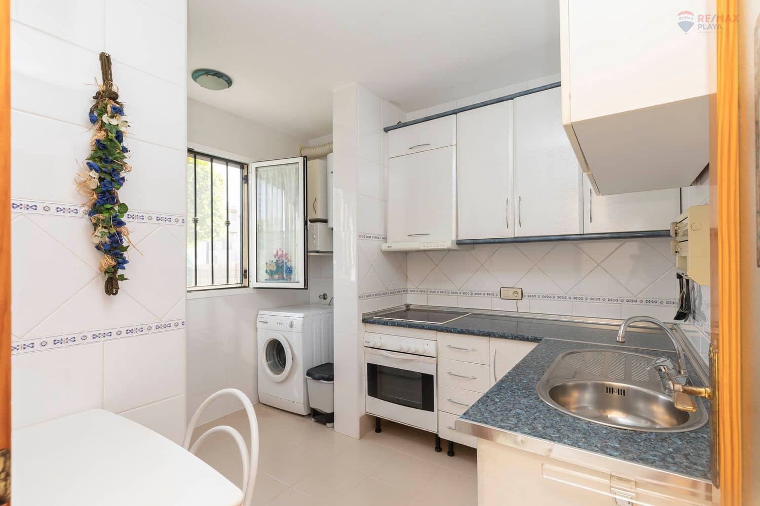 2 soveværelse Byhus til salg i Vera med swimmingpool garage - € 219.500 (Ref: 9142575)