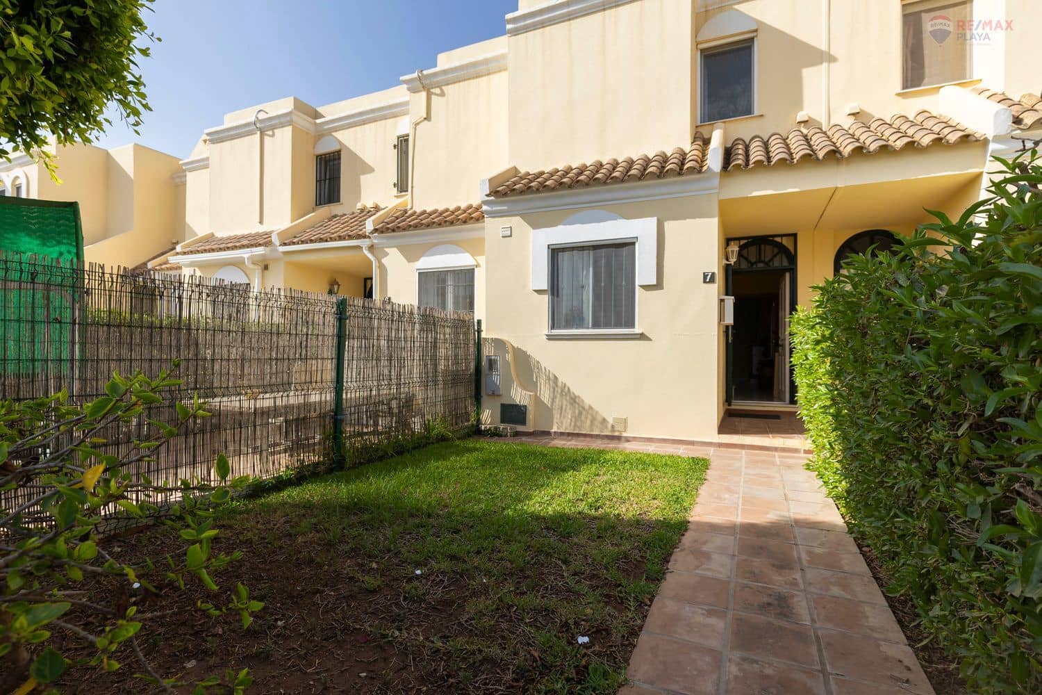 2 soveværelse Byhus til salg i Vera med swimmingpool garage - € 219.500 (Ref: 9142575)