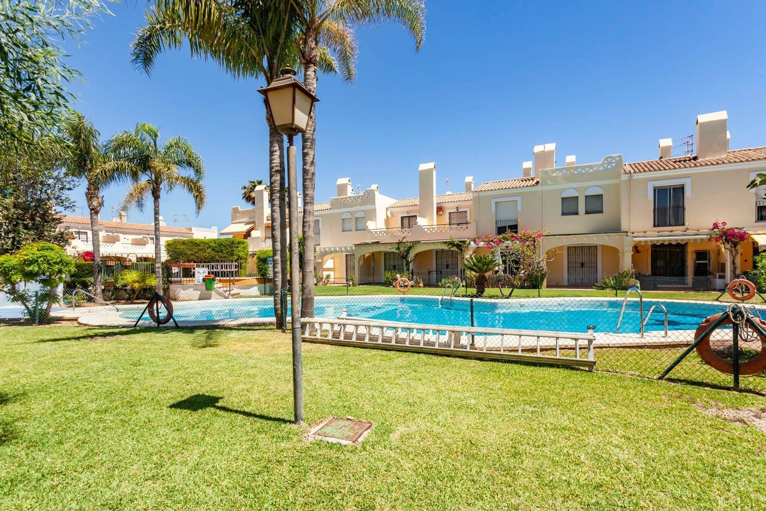 2 soveværelse Byhus til salg i Vera med swimmingpool garage - € 219.500 (Ref: 9142575)