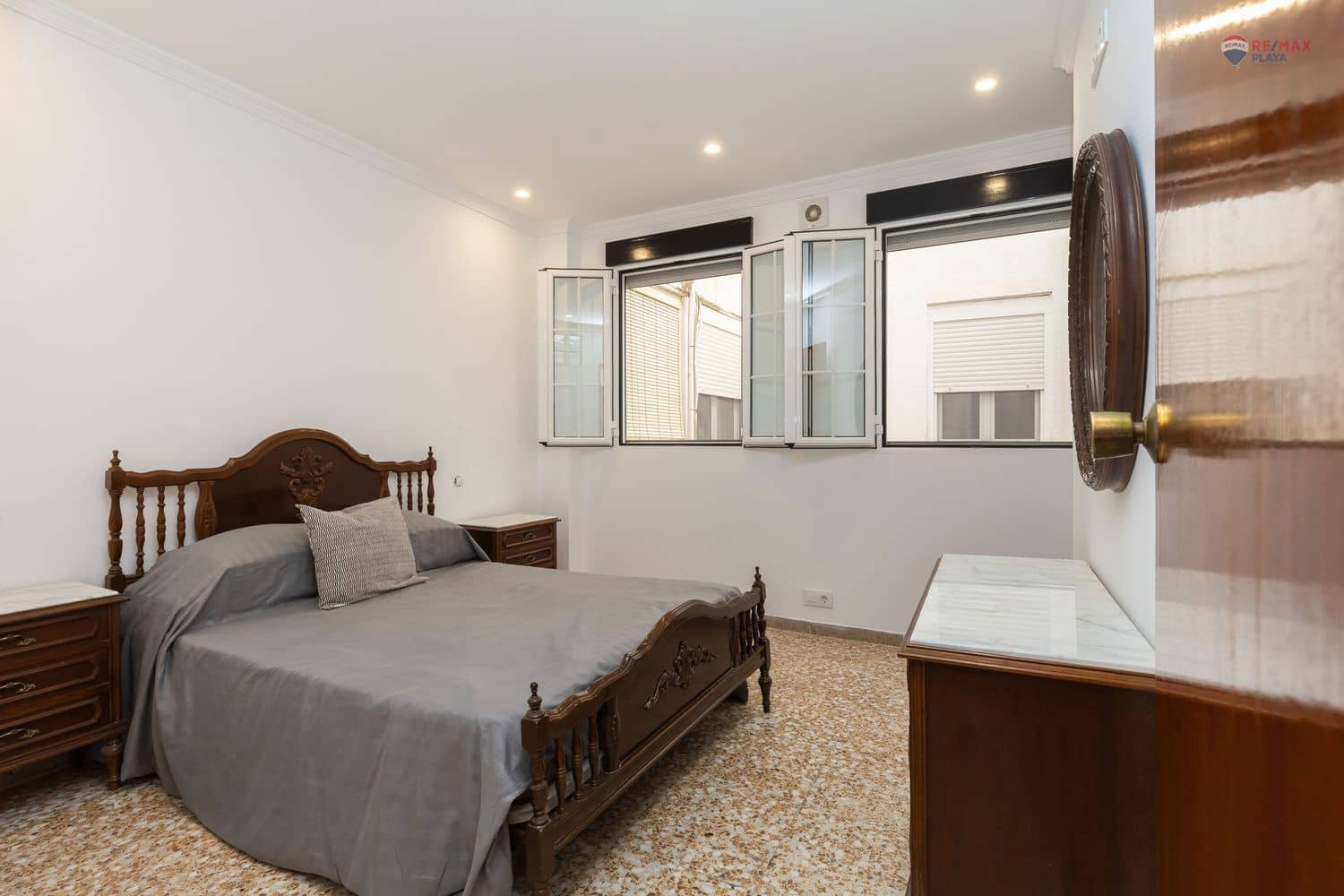 2 slaapkamer Appartement te koop in Cantoria met garage - € 85.000 (Ref: 9242693)