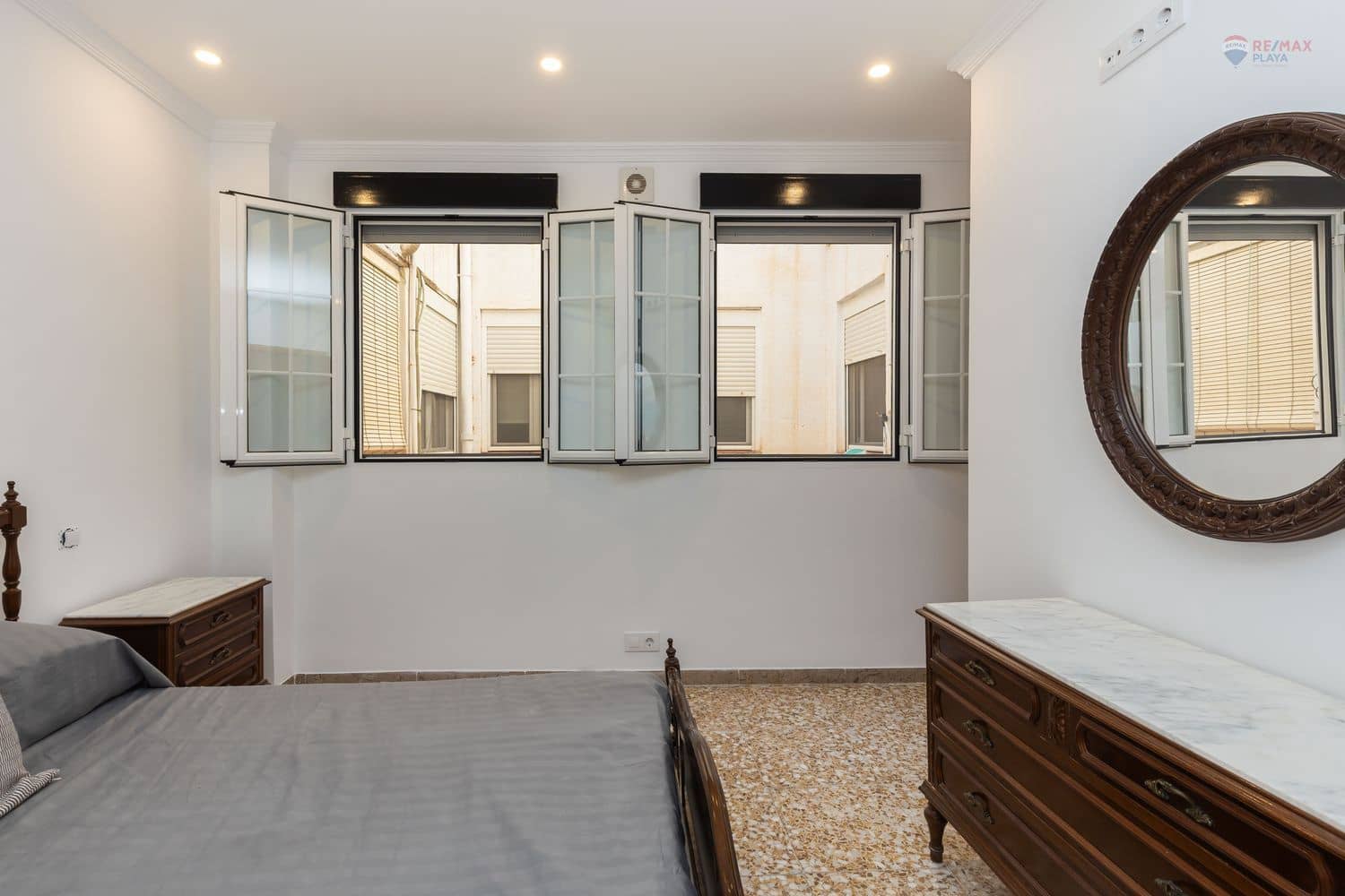 2 slaapkamer Appartement te koop in Cantoria met garage - € 85.000 (Ref: 9242693)