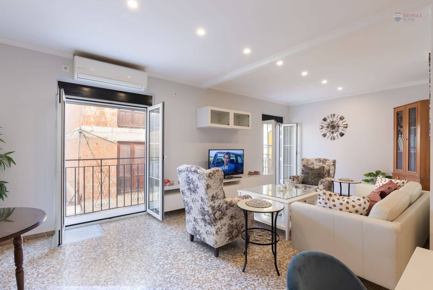 2 slaapkamer Appartement te koop in Cantoria met garage - € 85.000 (Ref: 9242693)