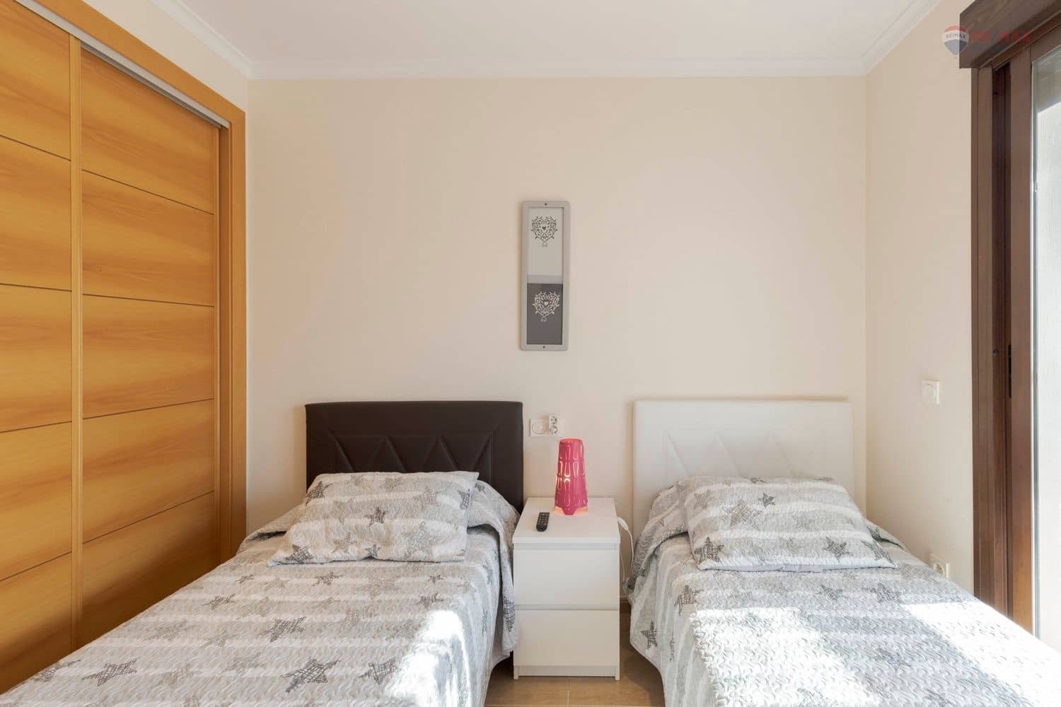 Apartamento de 2 habitaciones en Vera en alquiler con piscina garaje - 850 € (Ref: 9262178)