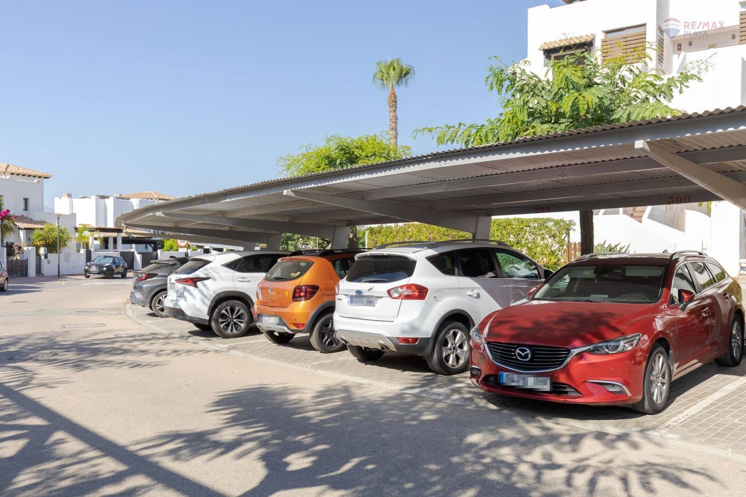 Apartamento de 2 habitaciones en Vera en alquiler con piscina garaje - 850 € (Ref: 9262178)