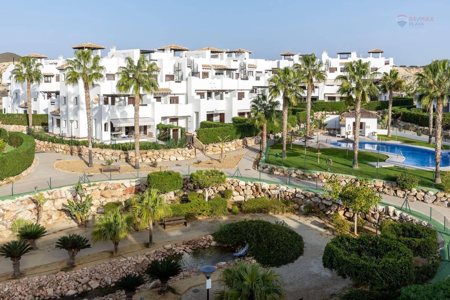 Apartamento de 2 habitaciones en Vera en alquiler con piscina garaje - 850 € (Ref: 9262178)