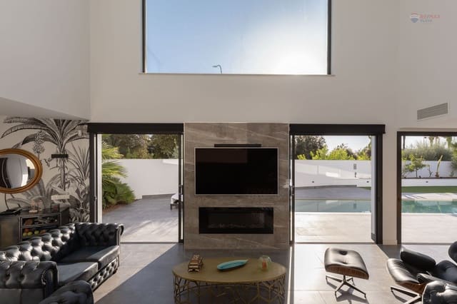 4 chambre Villa/Maison à vendre à Puerto Vera - Las Salinas, Vera avec piscine garage - 890 000 € (Ref: 9262179)