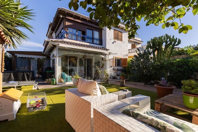 3 bedroom Townhouse for sale in El Playazo, Vera with pool garage - € 325,000 (Ref: 9371206)