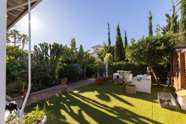 3 bedroom Townhouse for sale in El Playazo, Vera with pool garage - € 325,000 (Ref: 9371206)