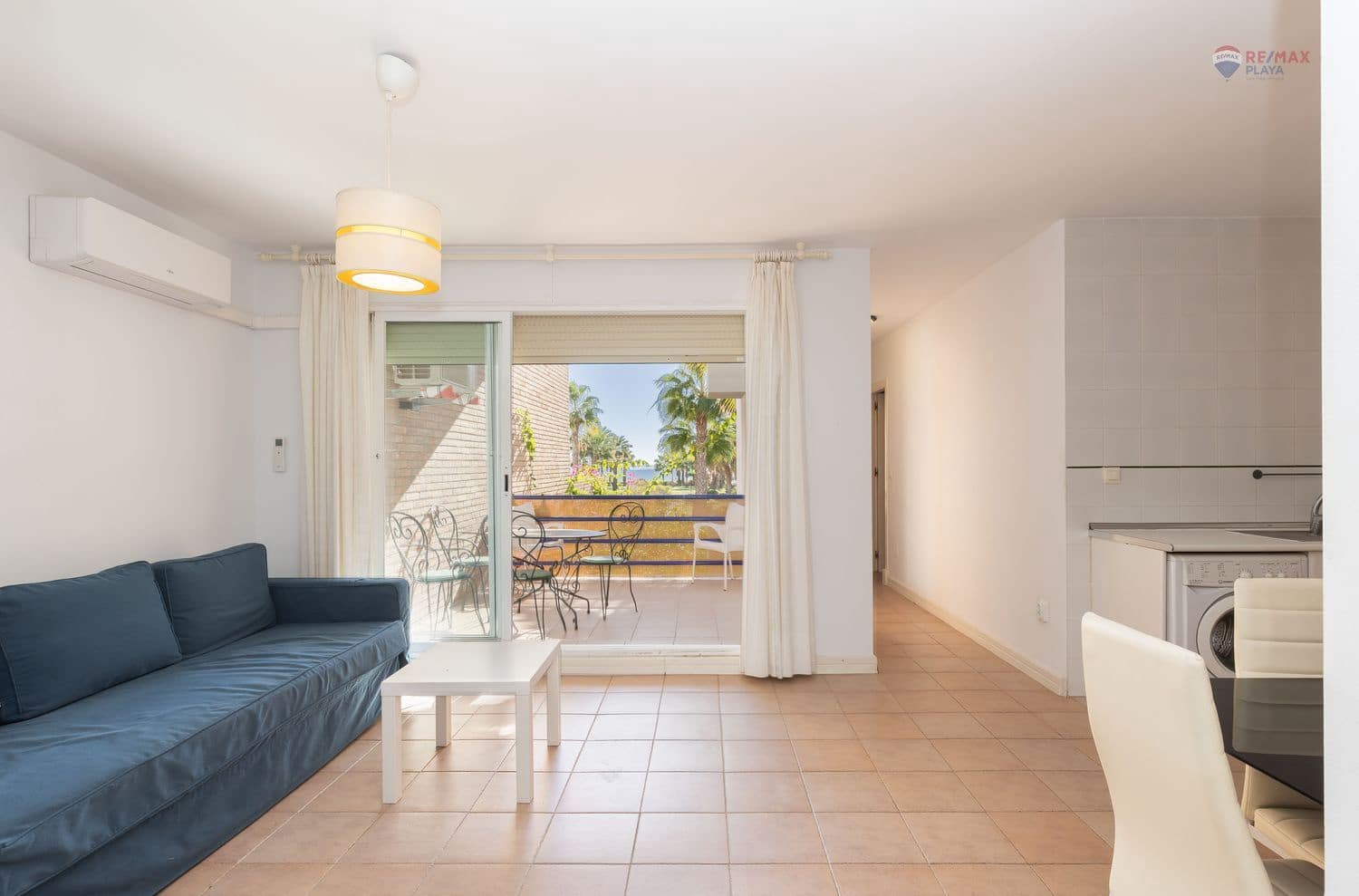 Apartamento de 2 habitaciones en Vera en alquiler con piscina garaje - 650 € (Ref: 9371207)