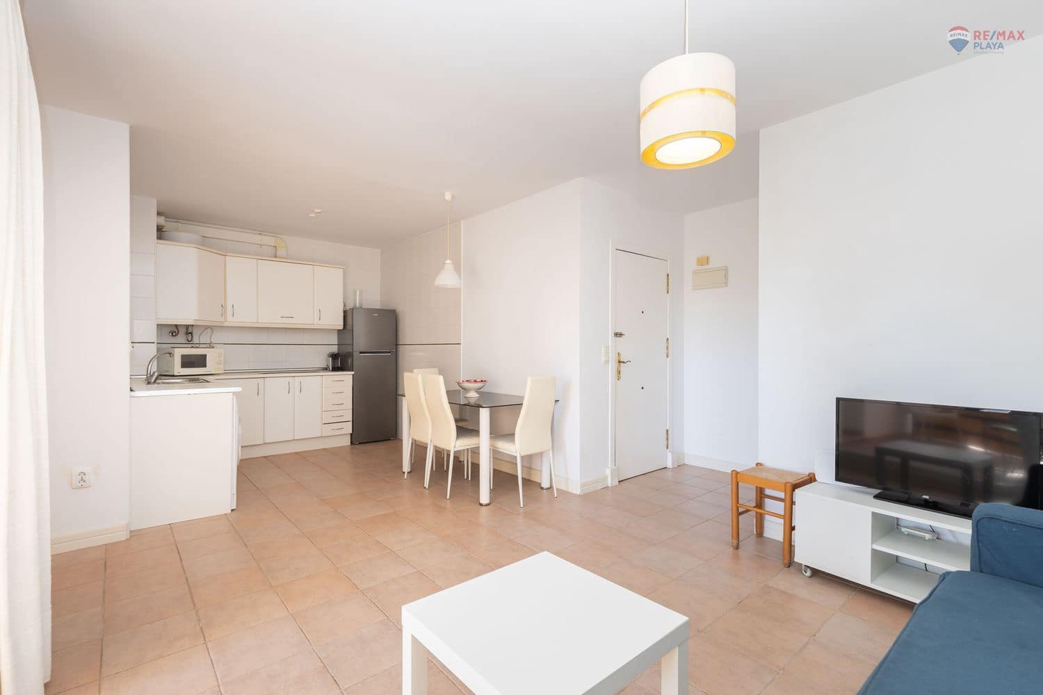 Apartamento de 2 habitaciones en Vera en alquiler con piscina garaje - 650 € (Ref: 9371207)