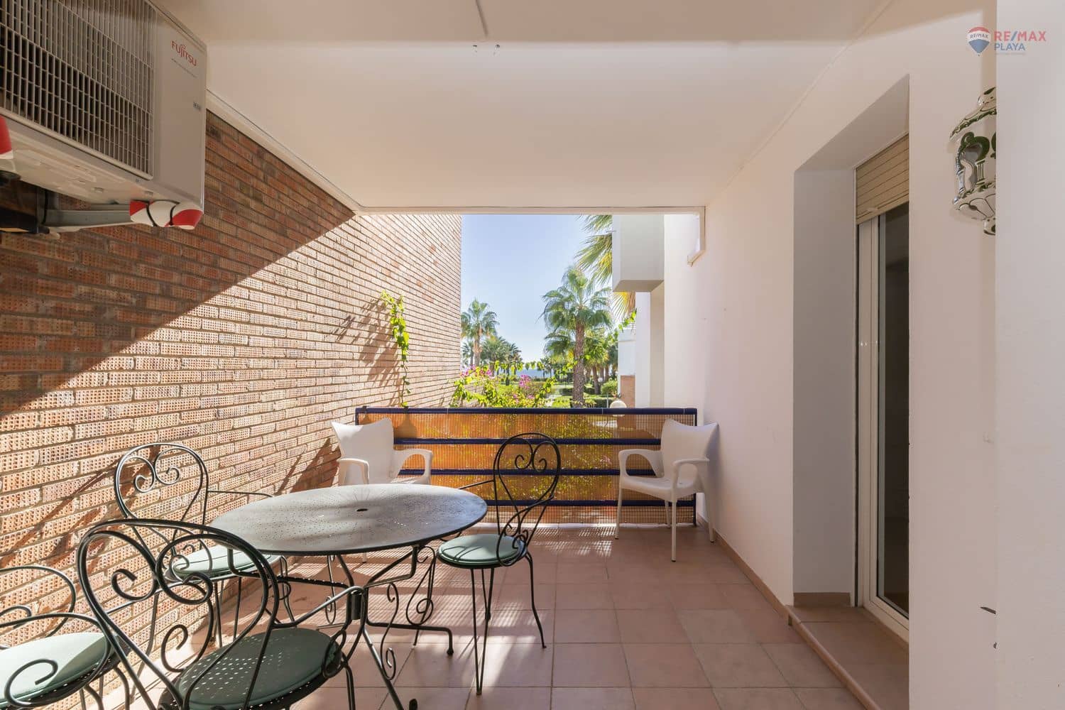 Apartamento de 2 habitaciones en Vera en alquiler con piscina garaje - 650 € (Ref: 9371207)