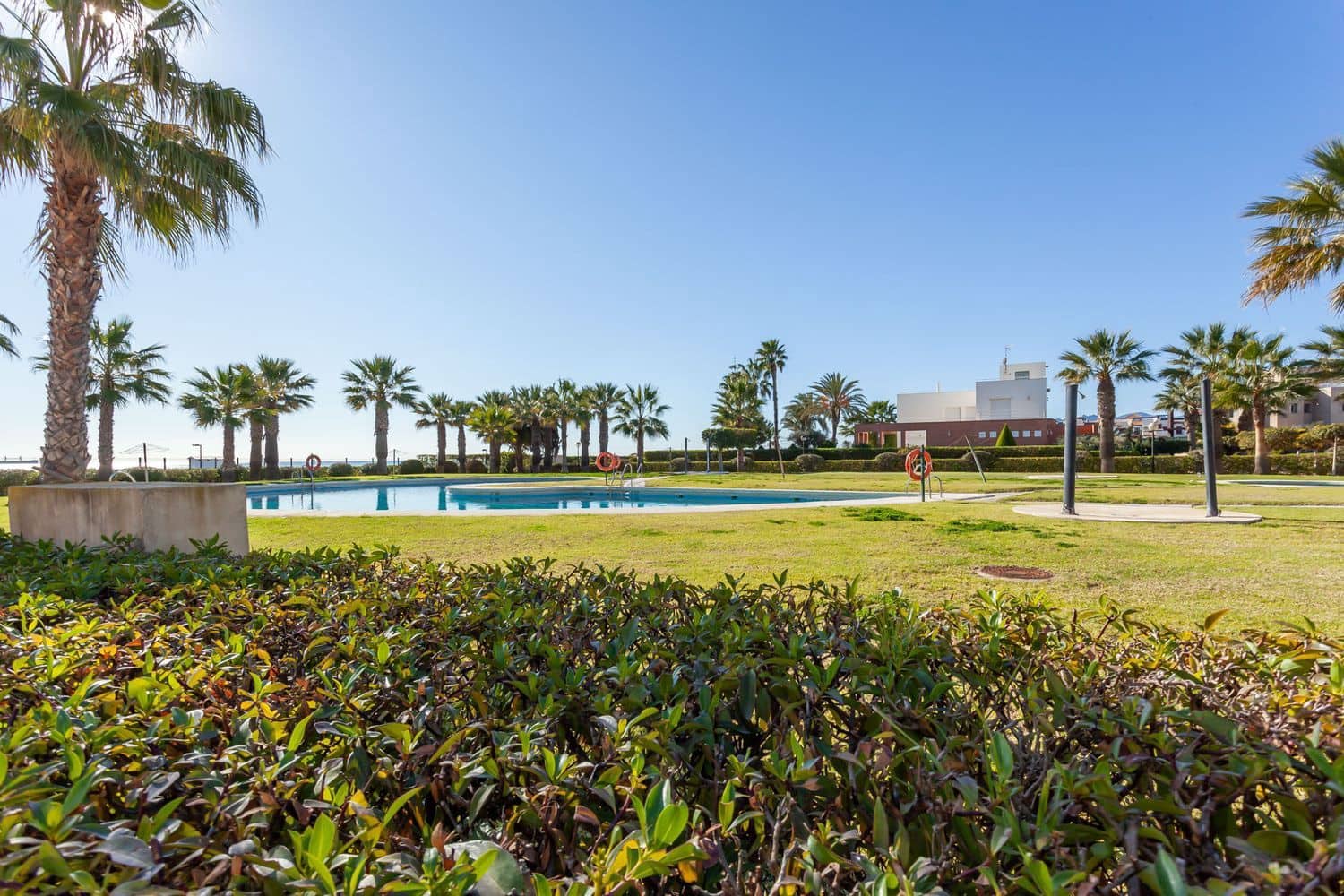 Apartamento de 2 habitaciones en Vera en alquiler con piscina garaje - 650 € (Ref: 9371207)