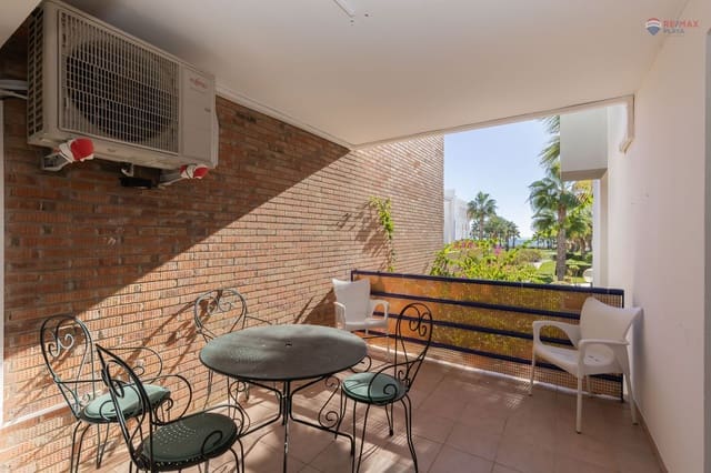 Apartamento de 2 habitaciones en Vera Playa Naturista, Vera en alquiler con piscina garaje - 650 € (Ref: 9371207)