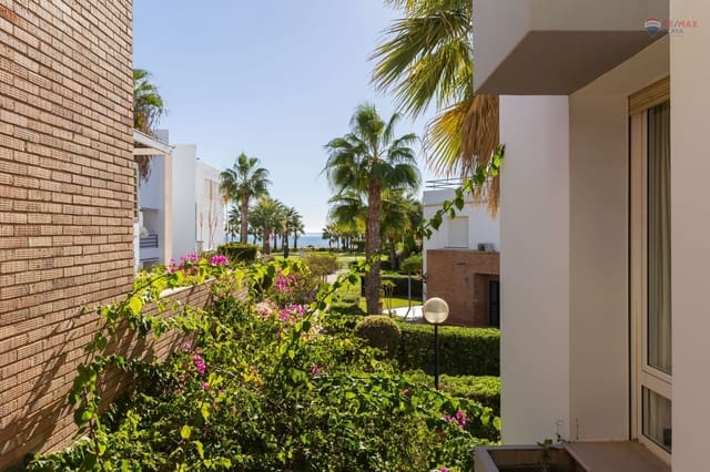 Apartamento de 2 habitaciones en Vera Playa Naturista, Vera en alquiler con piscina garaje - 650 € (Ref: 9371207)