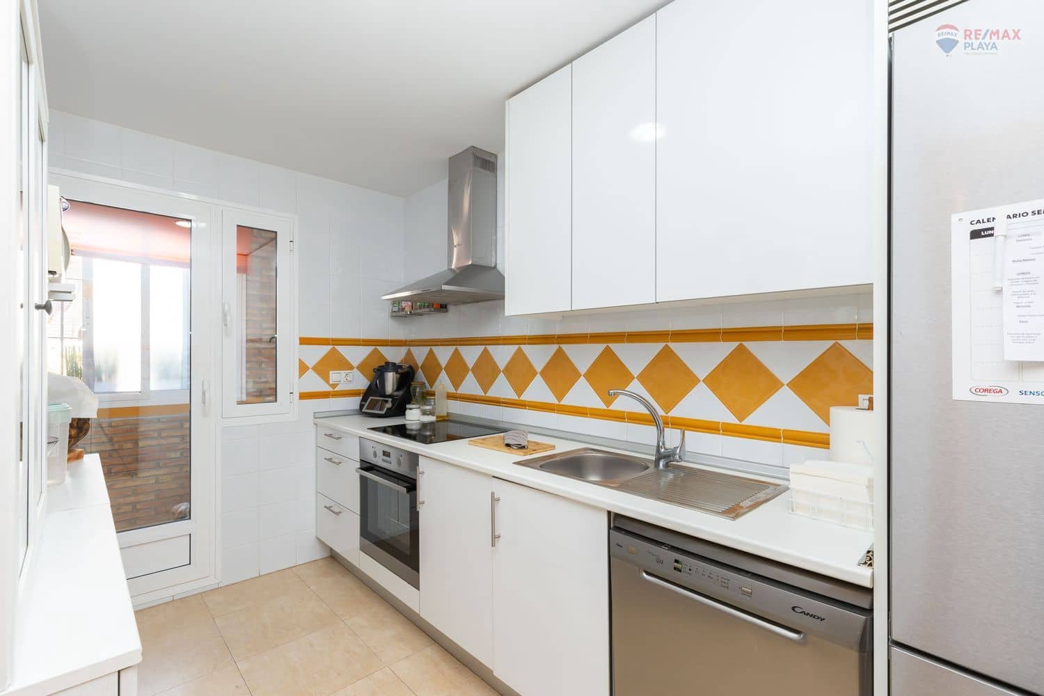 3 sypialnia Dom na sprzedaż w Vera z basenem garażem - 234 500 € (Ref: 9371208)