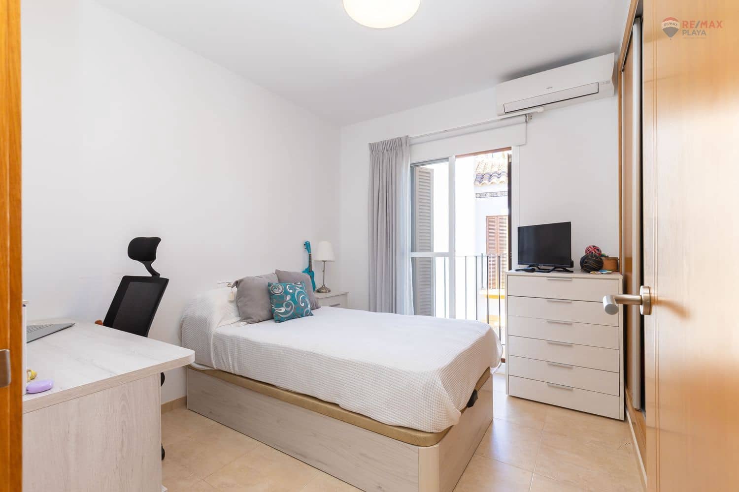 3 sypialnia Dom na sprzedaż w Vera z basenem garażem - 234 500 € (Ref: 9371208)