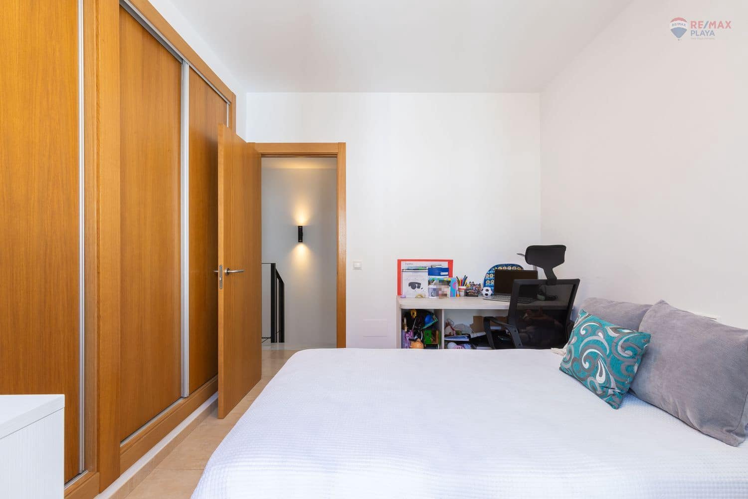 3 sypialnia Dom na sprzedaż w Vera z basenem garażem - 234 500 € (Ref: 9371208)