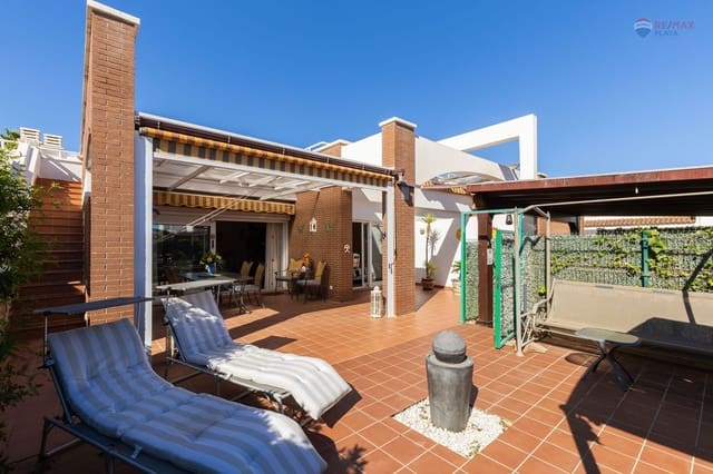 3 bedroom Townhouse for sale in El Playazo, Vera with pool garage - € 369,000 (Ref: 9371209)