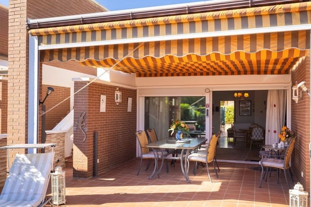 3 bedroom Townhouse for sale in El Playazo, Vera with pool garage - € 369,000 (Ref: 9371209)