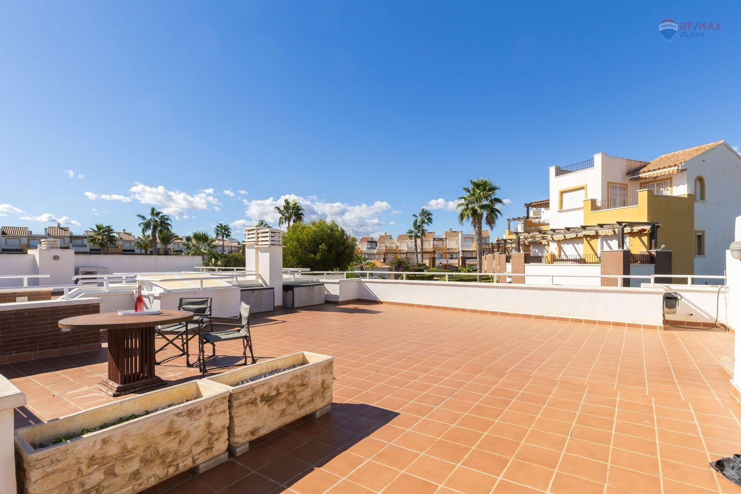 3 soverom Hus til salgs i Vera med svømmebasseng garasje - € 369 000 (Ref: 9371209)