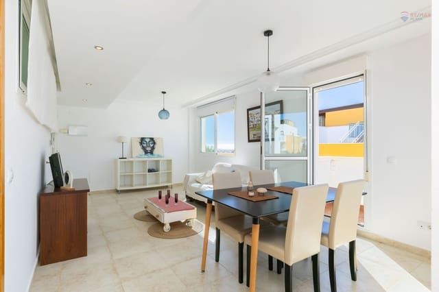 2 makuuhuone Huoneisto myytävänä paikassa Puerto Vera - Las Salinas, Vera mukana uima-altaan 
autotalli - 169 000 € (Ref: 9371210)