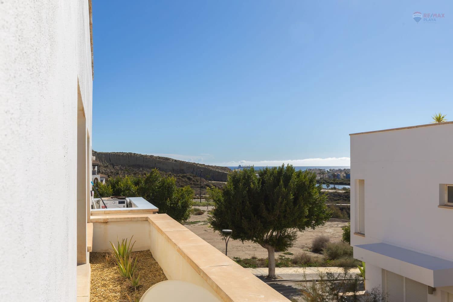 2 makuuhuone Huoneisto myytävänä paikassa Vera mukana uima-altaan 
autotalli - 169 000 € (Ref: 9371210)