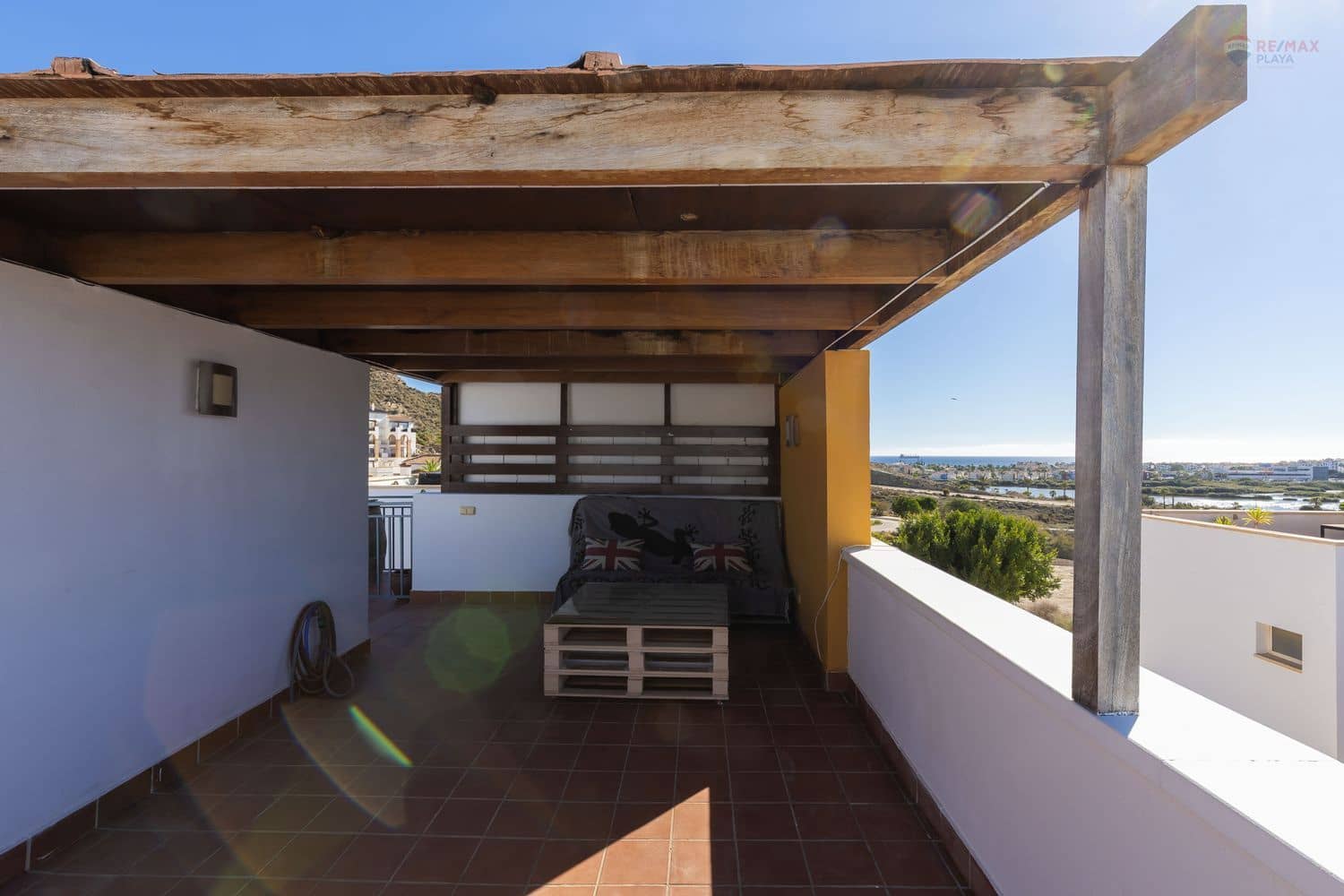 2 makuuhuone Huoneisto myytävänä paikassa Vera mukana uima-altaan 
autotalli - 169 000 € (Ref: 9371210)