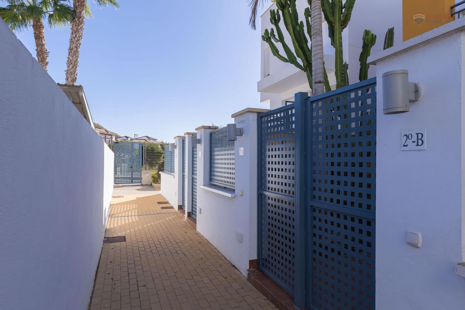 2 makuuhuone Huoneisto myytävänä paikassa Vera mukana uima-altaan 
autotalli - 169 000 € (Ref: 9371210)