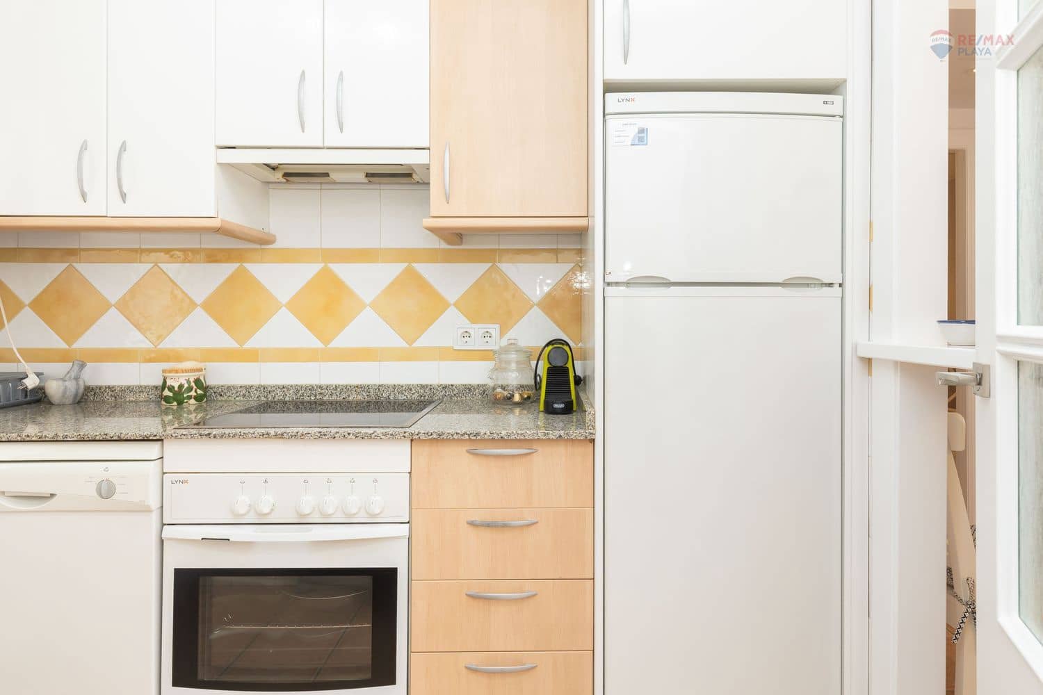 2 sovrum Lägenhet att hyra i Vera med pool garage - 990 € (Ref: 9371211)